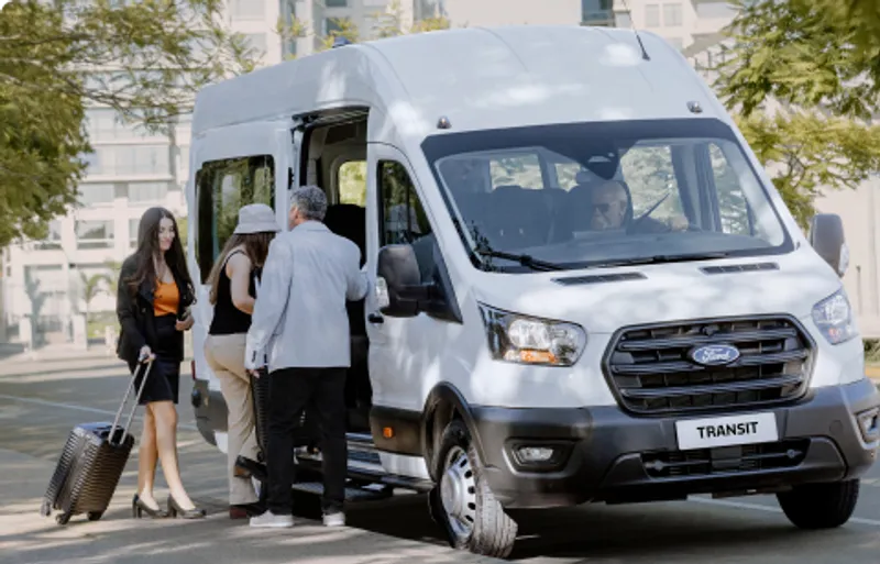 Nueva Transit Minibus - Galería 1