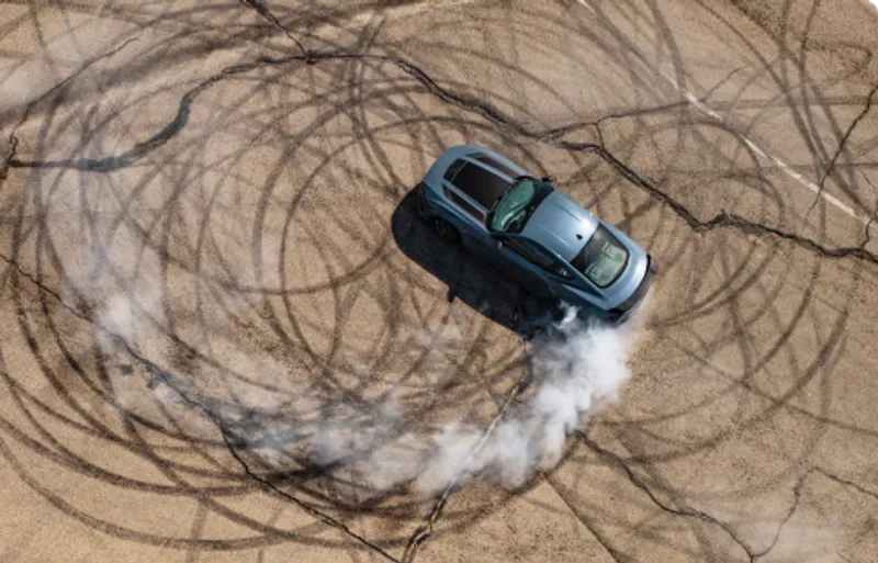 Nuevo Mustang Dark Horse - Galería 3