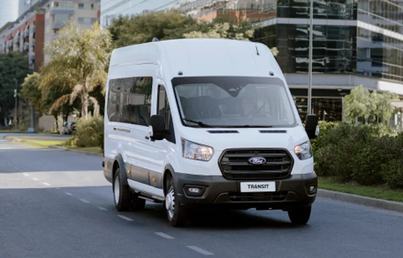 Nueva Transit Minibus - Galería 5